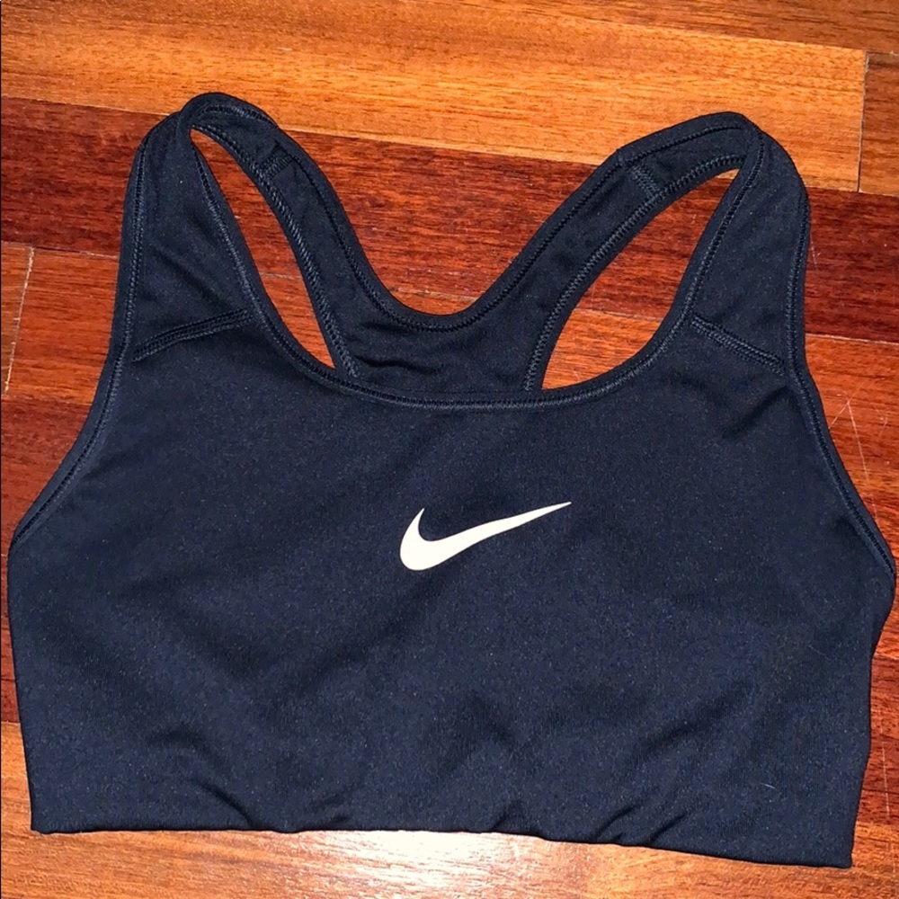 nike sports bra